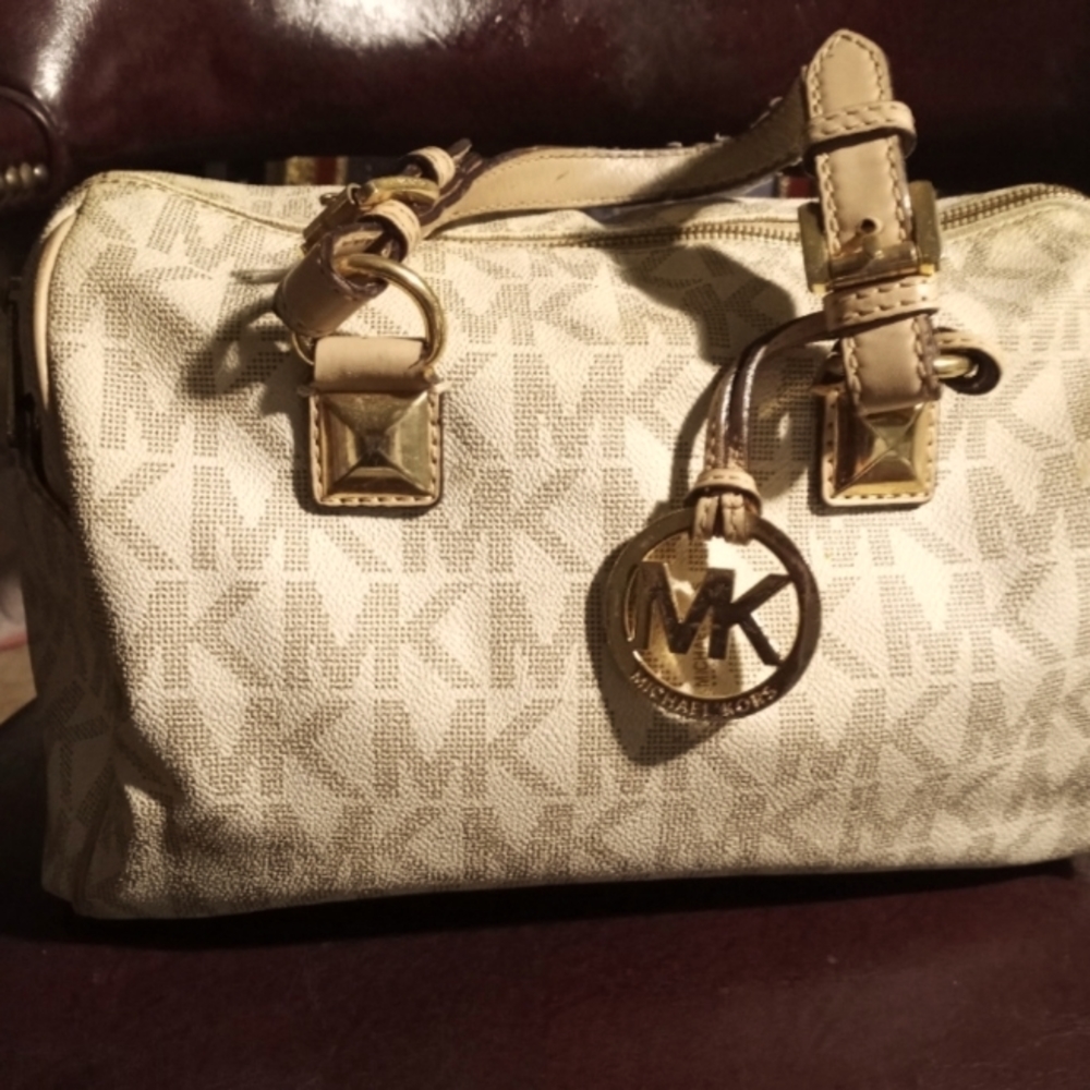 Mk tote